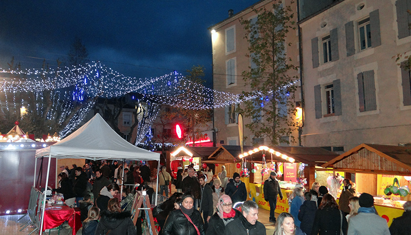 marche-noel-chateaurenard marché noël chateaurenard