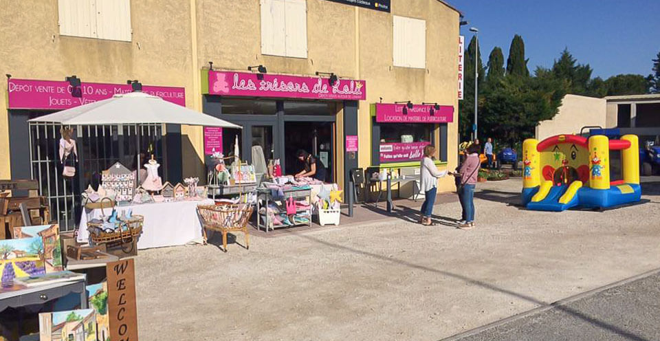 boutique enfant et depot vente jouets Les Trésors de Lola à Saint Rémy de Provence