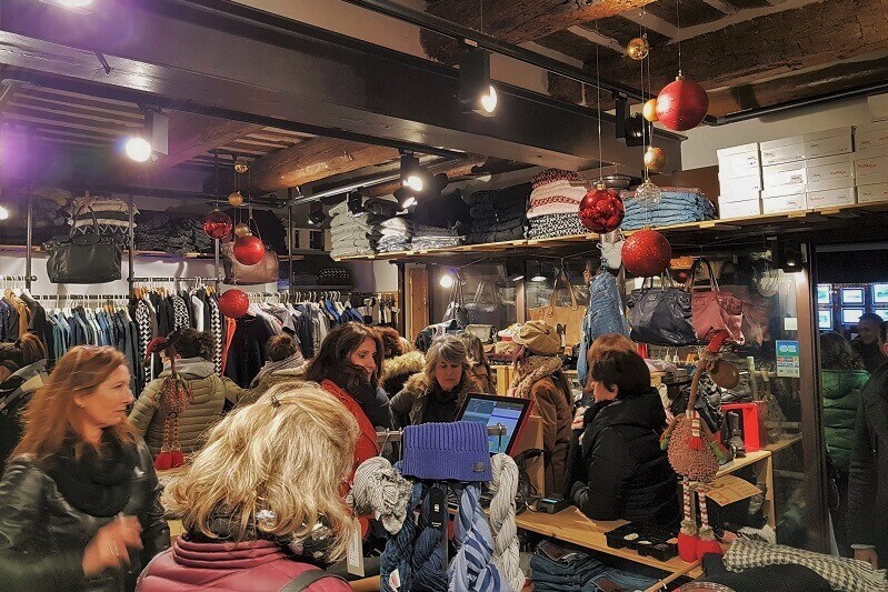 Fashion Show Défilé Mode Arènes Arles 2017