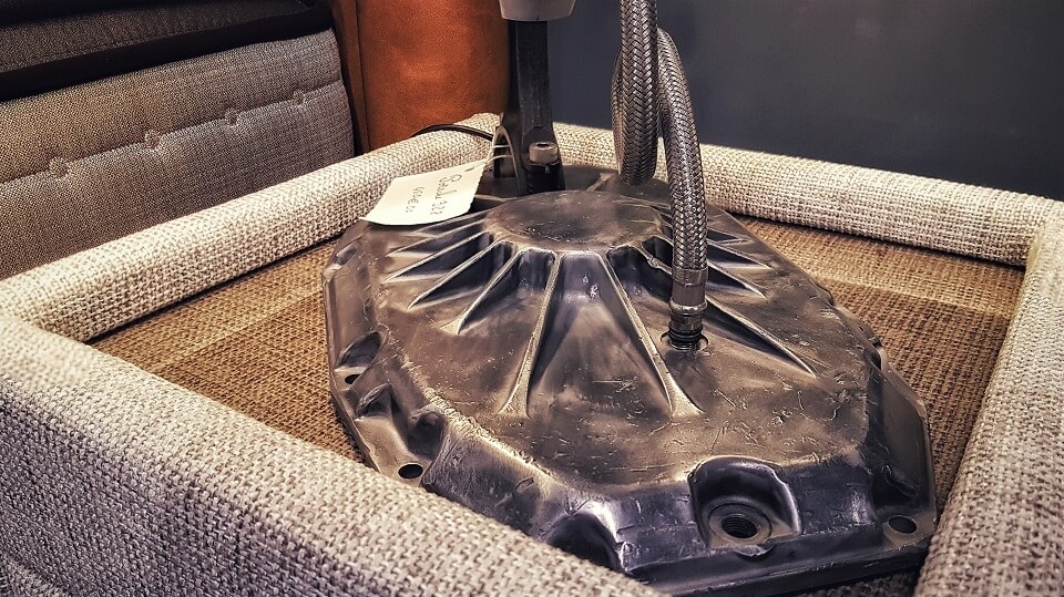 création lampe Atelier On/Off chez docks de la Literie à Arles