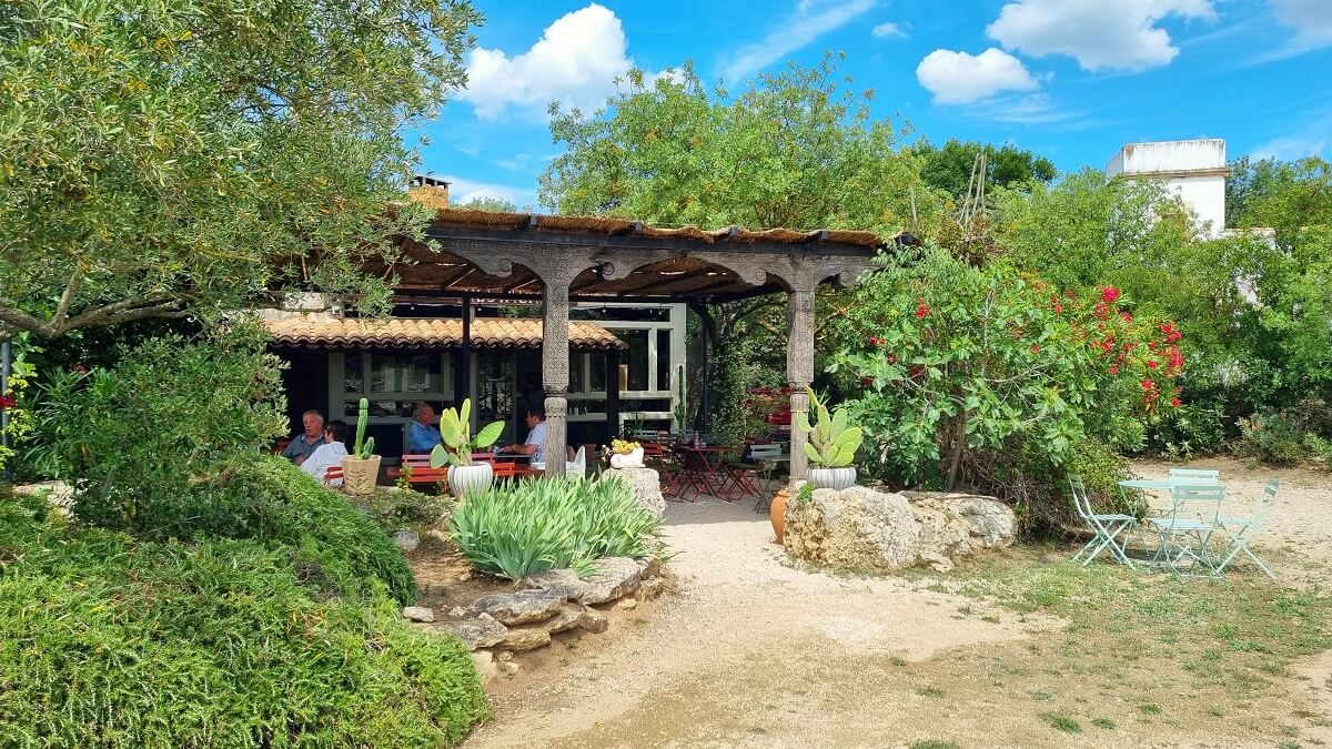 Le Parc des Cordes, un restaurant atypique entre Arles et Fontvieille au coeur des Alpilles