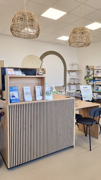 Matériel médical et hospitalisation à domicile sur Arles et la Camargue - Aide Médical Confort