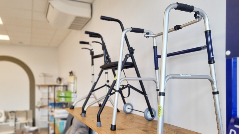 Matériel médical et hospitalisation à domicile sur Arles et la Camargue - Aide Médical Confort