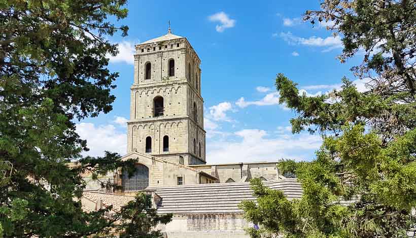 Visite du cloître Saint Trophime à Arles pendant les Journées Européennes du Patrimoine