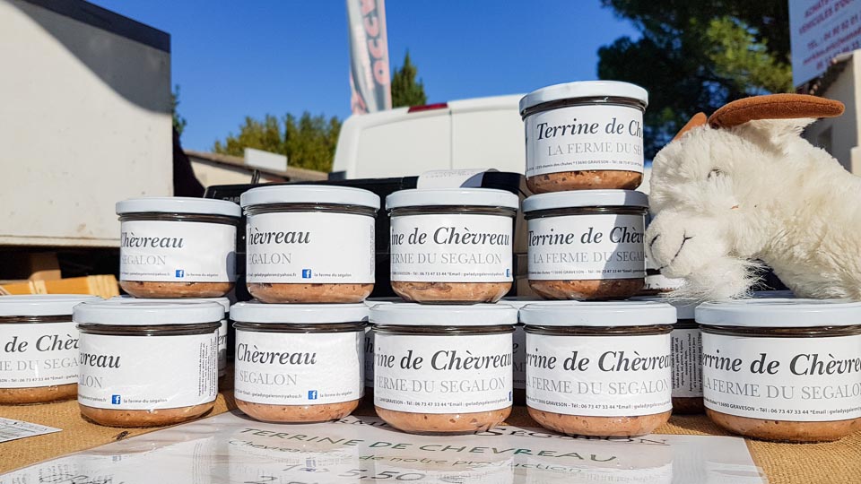 fromages de chèvre fermiers Alpilles, la Ferme du Ségalon à Graveson