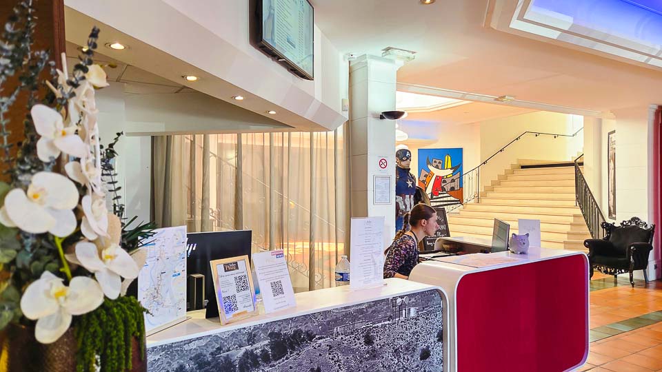 Hôtel 4* Arles Plaza - Piscine, séminaires