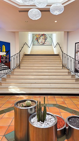 Hôtel 4* Arles Plaza - Piscine, séminaires