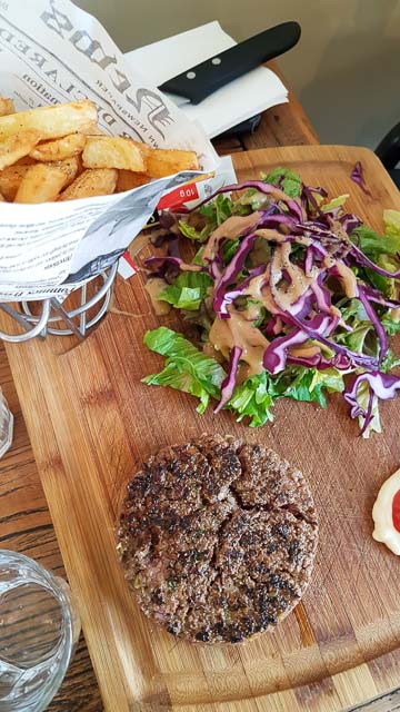 plat du jour pas cher en terrasse à Arles - Le Wilson