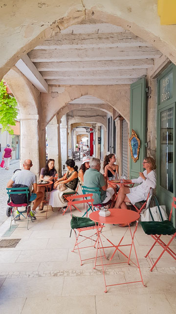 Antiquités brocante à Tarascon - Arts et Déco