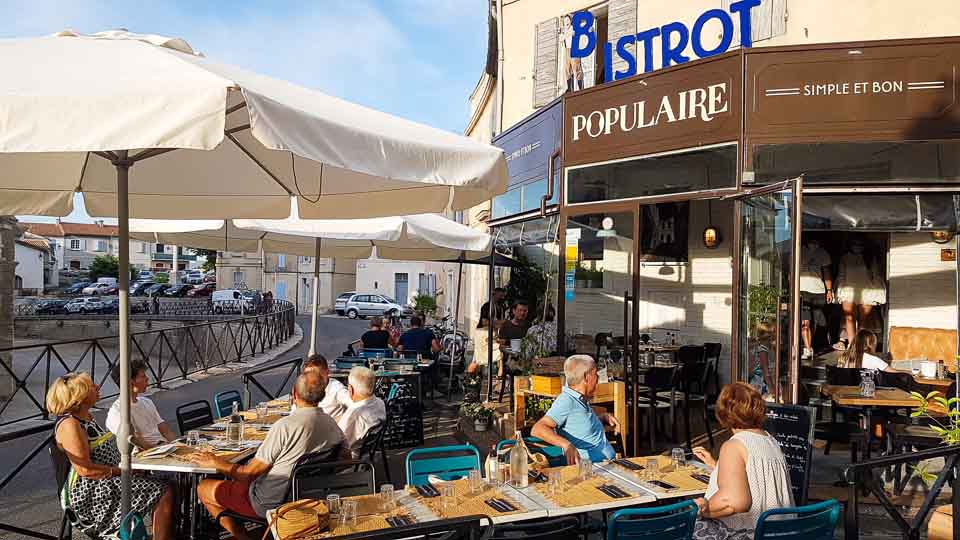 Restaurant coquillages aux Arène d'Arles - Le Bistrot Populaire