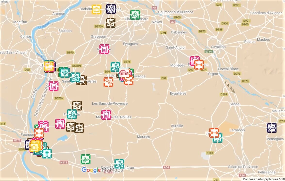 La carte qui permet de trouver plein de bons plans et réductions dnas les petits commerces sur Arles, Saint Rémy de Provence, tarascon, les Alpilles, la Camargue