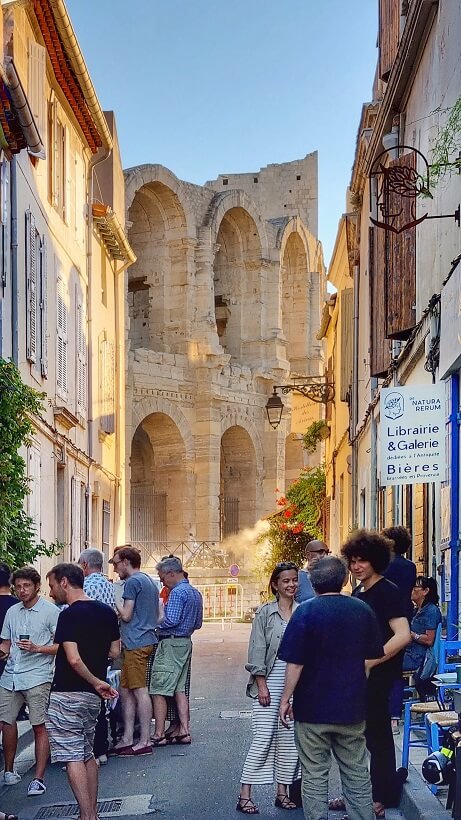 Anniversaire librairie De Natura Rerum juin 2022 à Arles