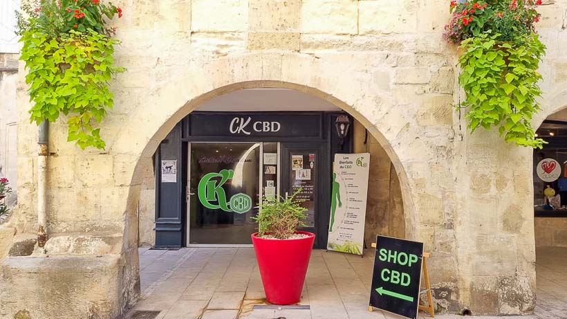 Boutique spécialisée CBD à Tarascon proche de Beaucaire - CK CBD