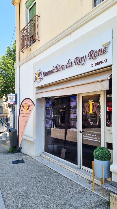 Immobilier à Arles et en Camargue : découvrez l'agence Immobilière du Roy René