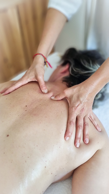 Massage ayurvédique et Watsu sur Arles et la Camargue - AATA Massage