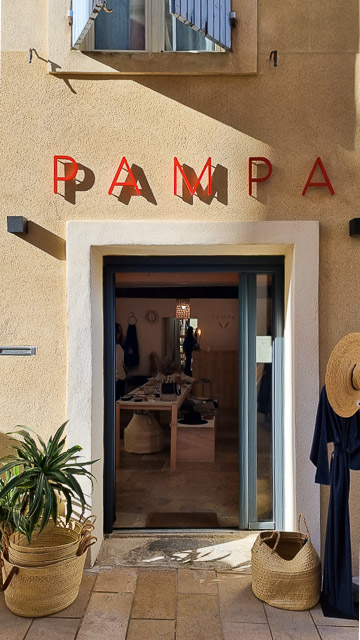 Boutique déco et artisanat provençal et méditerranéen à Saint Rémy de Provence - PAMPA