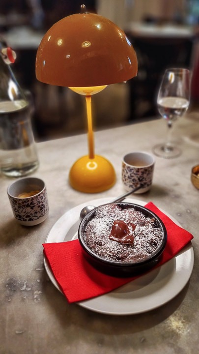 Restaurant l'Epicier Moderne à Arles, quartier de la Roquette