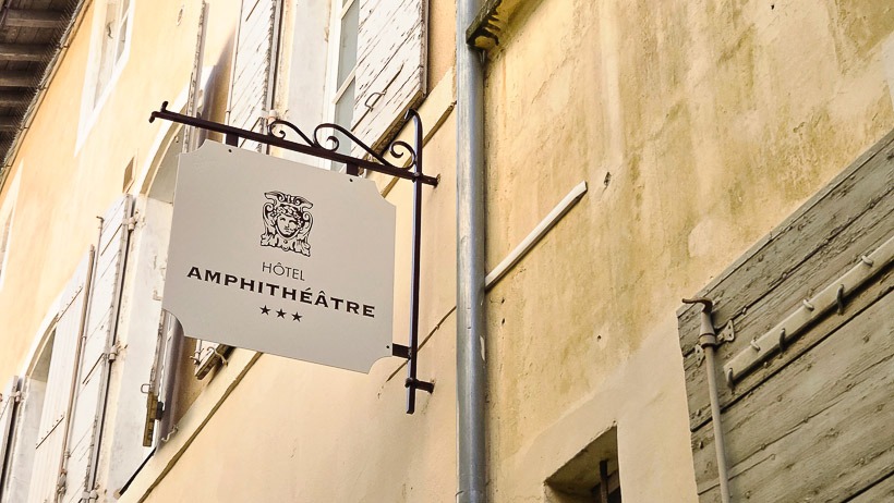 Hôtel de charme au cœur du centre historique d'Arles - Hôtel l'Amphithéâtre