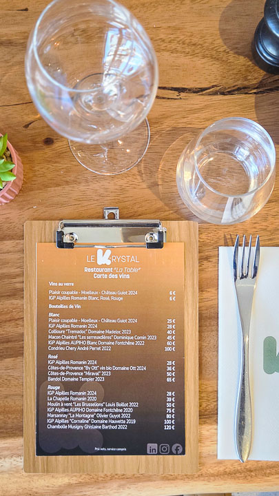 Le Krystal, restaurant, brasserie et bar à vins à 10mn d'Arles