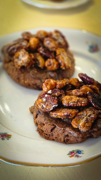 Pâtisserie COSMOS à Arles - Gâteaux vegan, végétarien et sans gluten