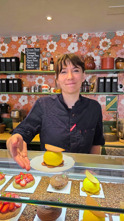 Pâtisserie COSMOS à Arles - Gâteaux vegan, végétarien et sans gluten